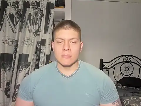 Snapshot of regan_jhonso chatting on 10.01.25 regan jhonso online show from 10.01.25