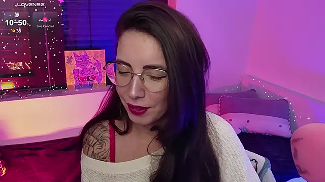 Snapshot of RitaSonnet chatting on 12.22.24 RitaSonnet online show from 12.22.24