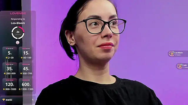 Snapshot of RitaSonnet chatting on 01.28.25 RitaSonnet online show from 01.28.25