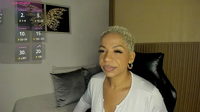 summer night  online show from 02.17.26