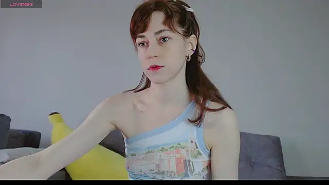 Snapshot of Amina_Barbarian chatting on 03.22.25 Amina Barbarian online show from 03.22.25