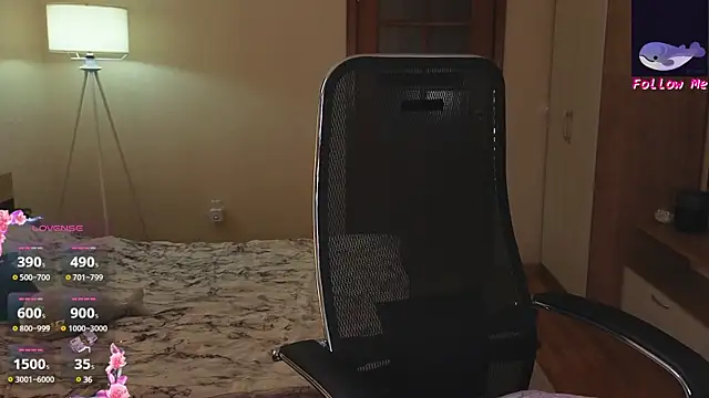 D0nna  online show from 01.22.25