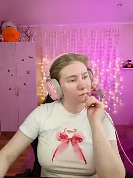 D0nna  online show from 04.20.26