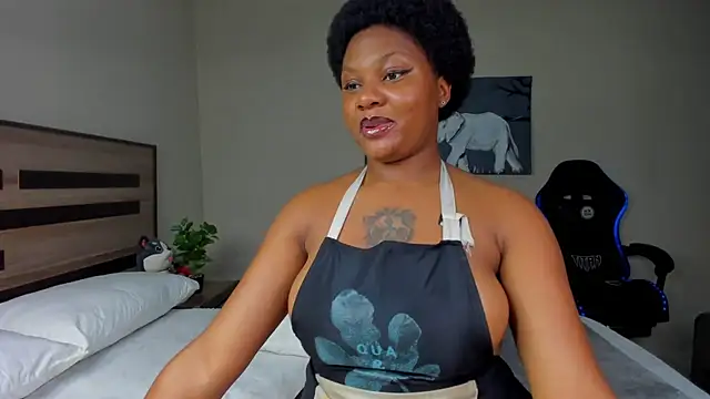 Renee-18 online show from 01.11.26