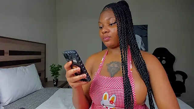 Renee-18 online show from 01.15.26