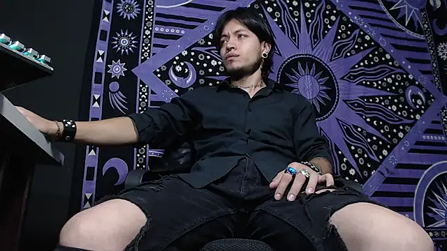 Dicaprioo  online show from 02.03.25