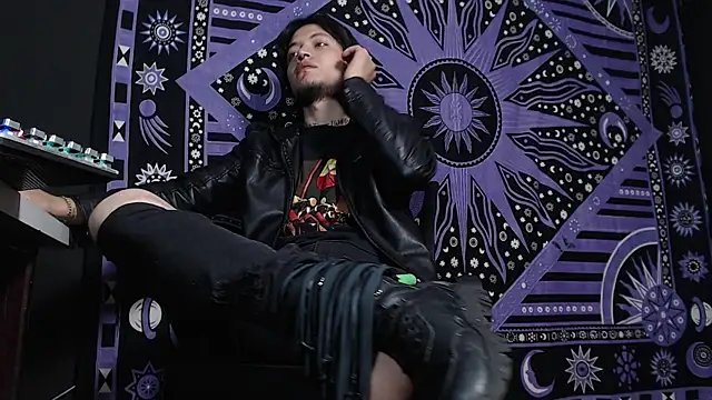 Dicaprioo  online show from 02.06.25