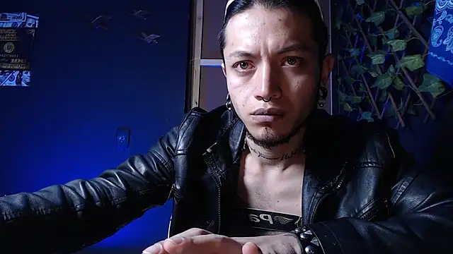 Dicaprioo  online show from 11.08.25