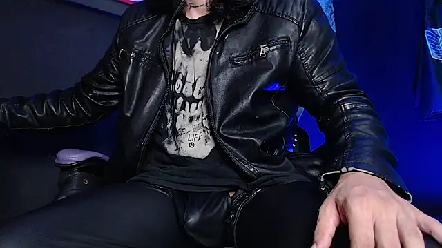 Dicaprioo  online show from 02.10.26