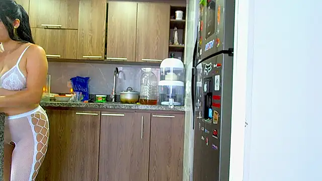 Snapshot of adan_eva960 chatting on 03.19.25 adan eva960 online show from 03.19.25