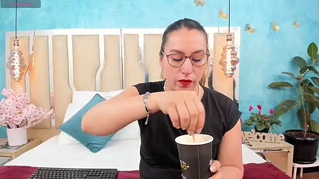 RubbyTaylor online show from 04.18.26