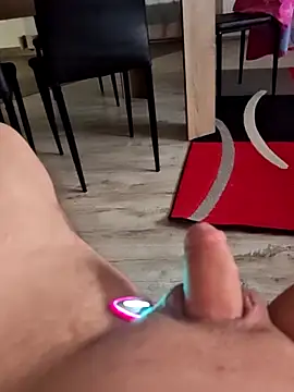 Szeltolo001 online show from 02.07.26