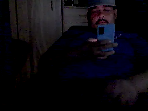 Snapshot of GILBERTHOR92 chatting on 11.03.25 GILBERTHOR92 online show from 11.03.25