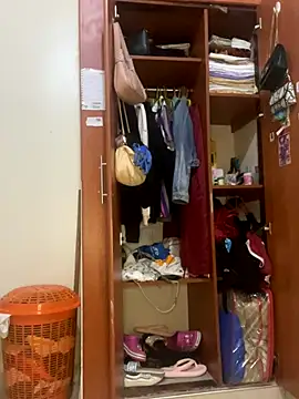 sweet18creamybigpussy online show from 09.28.25