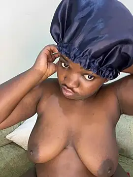 sweet18creamybigpussy online show from 07.02.26