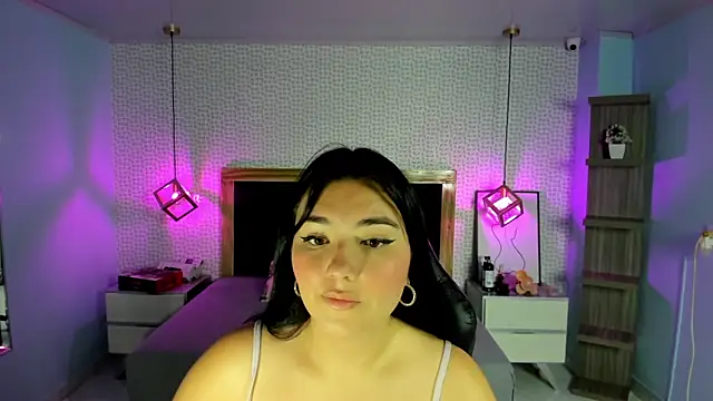 Snapshot of delilaquinn chatting on 03.20.25 delilaquinn online show from 03.20.25