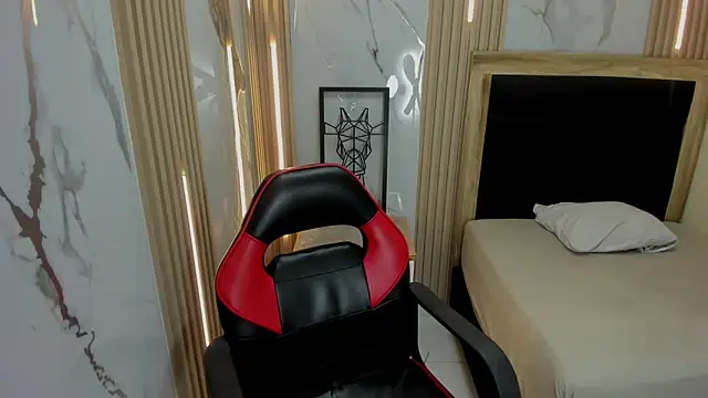 delilaquinn online show from 12.03.25