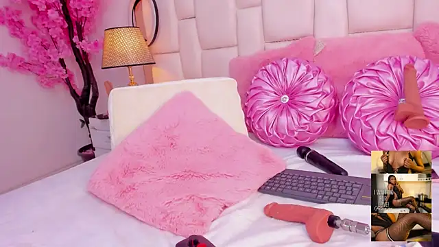 CahitlinBell online show from 03.22.25