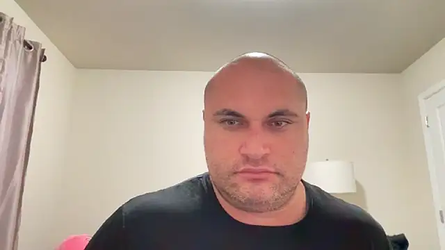 SluggishChase99 online show from 10.28.25