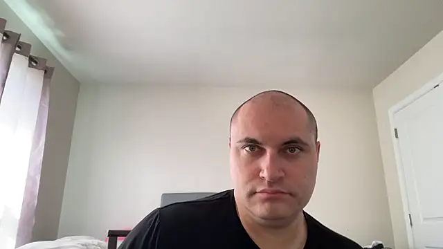 SluggishChase99 online show from 04.17.26