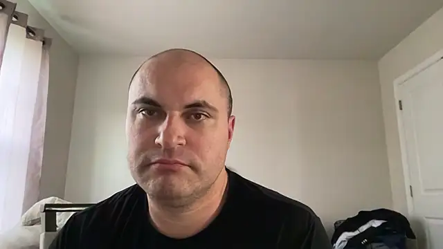 SluggishChase99 online show from 04.18.26