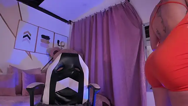 maye wells online show from 01.28.25