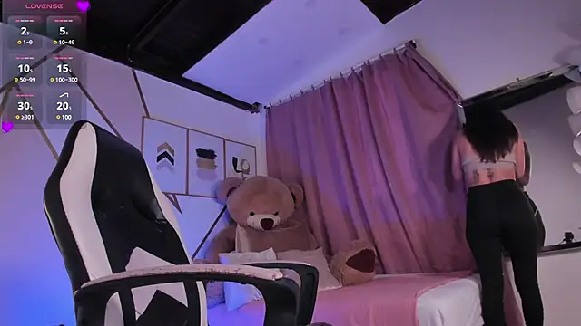 maye wells online show from 02.17.25