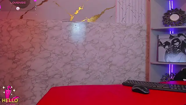 kendalltaylorr online show from 03.01.25