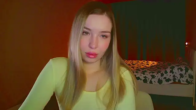 mia raspberrie online show from 02.09.25