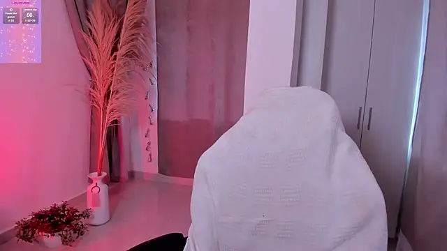 ElissaDominguez online show from 11.22.25