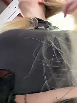 Teya moon  online show from 02.01.25