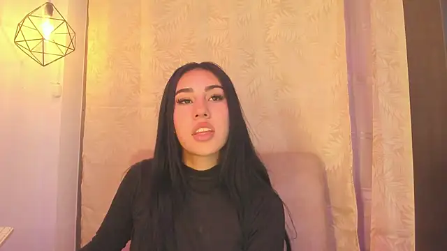 Snapshot of Chanttall_ chatting on 01.18.25 Chanttall  online show from 01.18.25