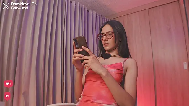 Snapshot of DanyNova_Co chatting on 07.16.26 DanyNova Co online show from 07.16.26