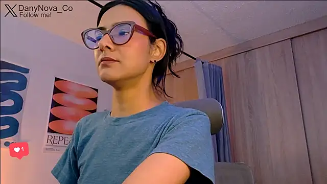 Snapshot of DanyNova_Co chatting on 07.20.26 DanyNova Co online show from 07.20.26