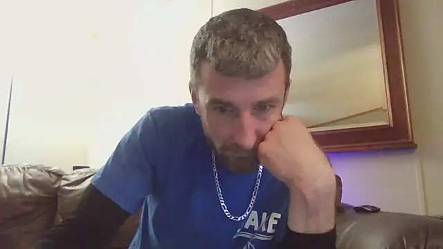 HungStud4You online show from 01.19.25