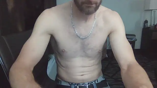 HungStud4You online show from 10.16.25