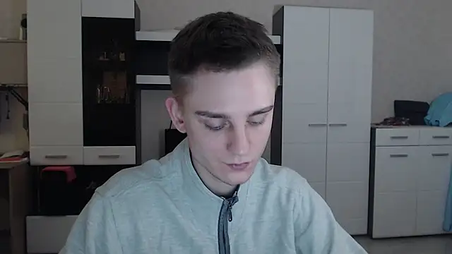 angryzan online show from 02.04.25