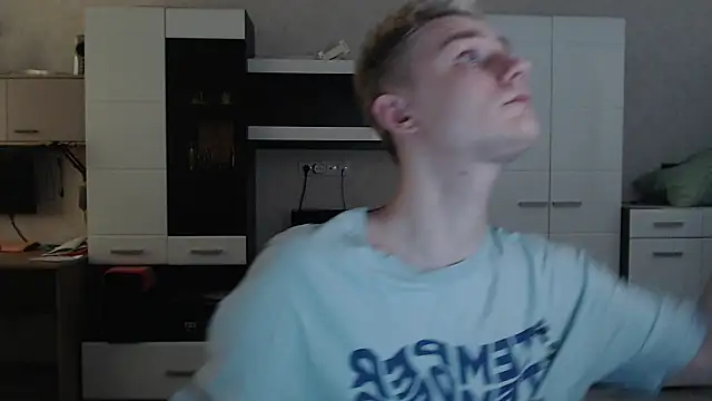 angryzan online show from 02.28.25