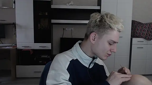 angryzan online show from 03.12.25