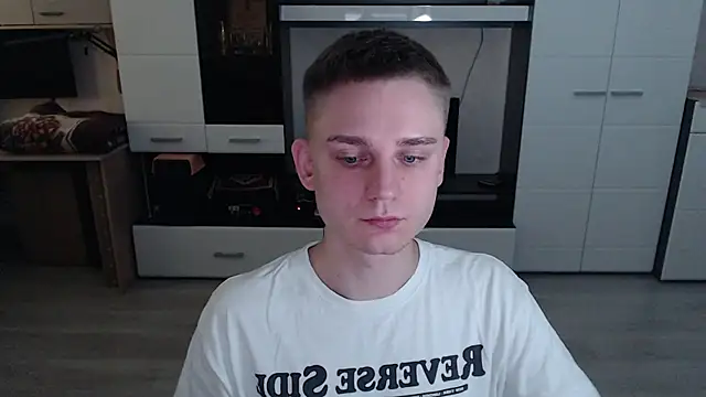 angryzan online show from 10.07.25