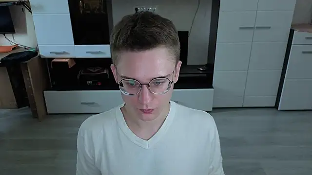 angryzan online show from 11.21.25