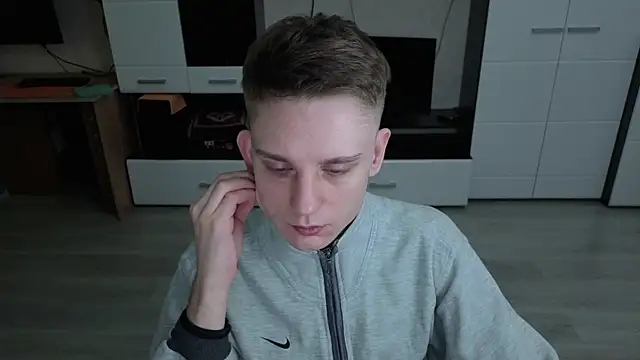 angryzan online show from 01.15.26