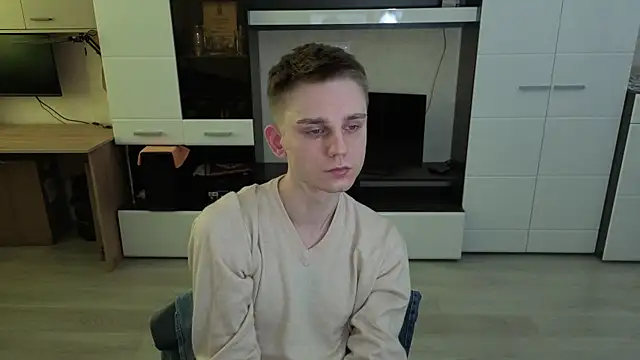 angryzan online show from 04.23.26