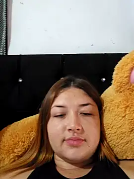 Snapshot of Sofia_Queen17 chatting on 12.12.24 Sofia Queen17 online show from 12.12.24