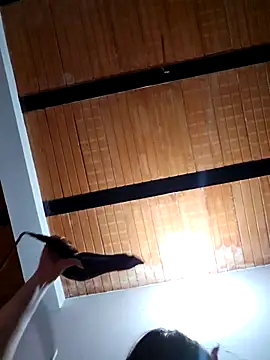 Snapshot of Sofia_Queen17 chatting on 02.19.25 Sofia Queen17 online show from 02.19.25