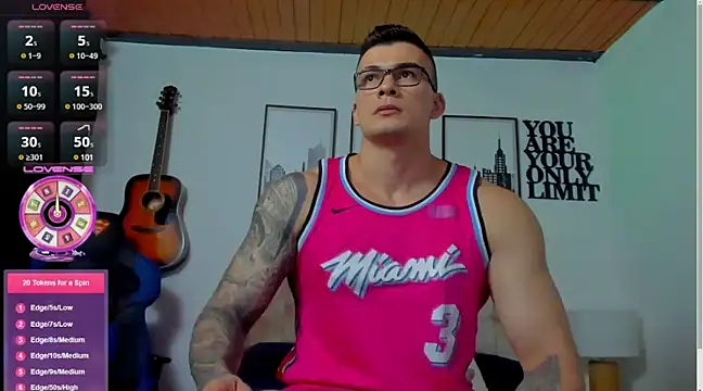 seancarreraa online show from 12.13.24