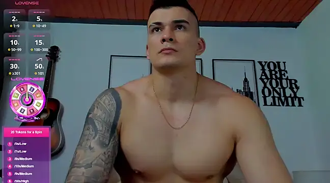 seancarreraa online show from 01.23.25