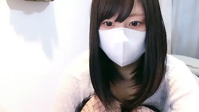Snapshot of YUTSU_KI chatting on 05.11.26 YUTSU KI online show from 05.11.26