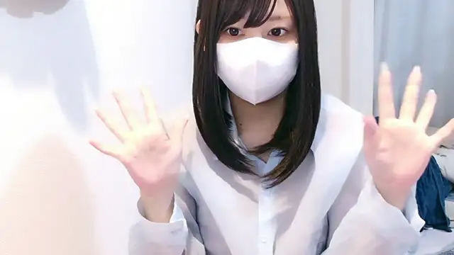 Snapshot of YUTSU_KI chatting on 05.25.26 YUTSU KI online show from 05.25.26