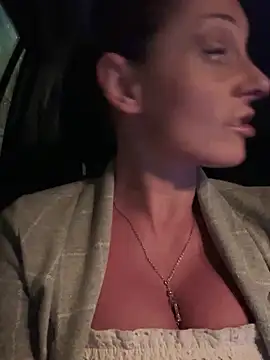 therealbeverlycious online show from 01.30.25